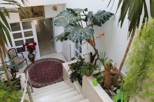 Apartments and rooms by the sea Stanici, Omis - 14783 Hotel in Split-Dalmatia County