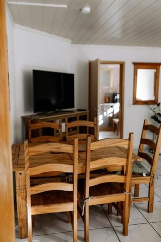 Moderne Landwohnung - Pension - Top Lage Hotel in Schaffhausen, Switzerland