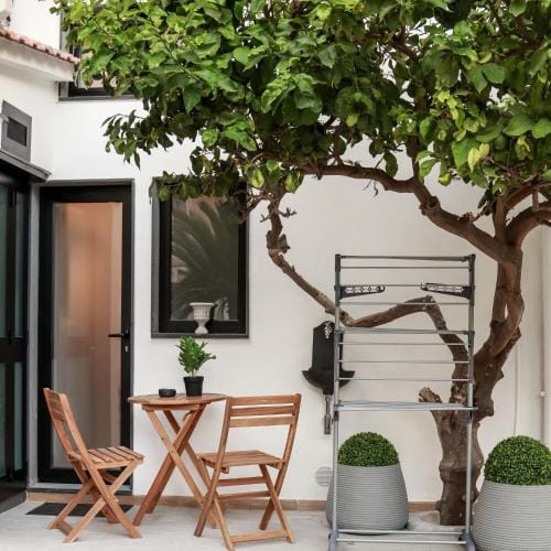 Dislocati BnB - Jacuzzi privata - Cucina - TV60" - Minimal Luxury Hotel in Campania