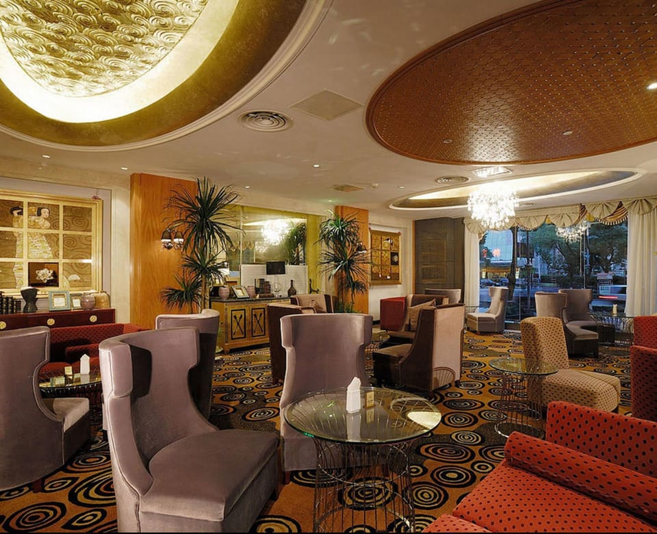 Kunshan Yizui Crown Hotel Hotel in Shanghai
