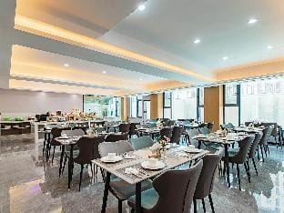 Country Inn & Suites by Radisson Huai'an Lianshui RT-Mart Andong Road Hotel in Jiangsu
