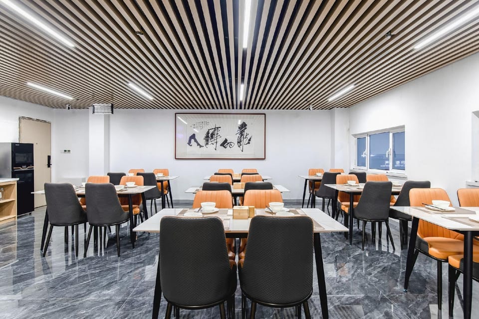 Bailu Hotel Hotel in Qingdao