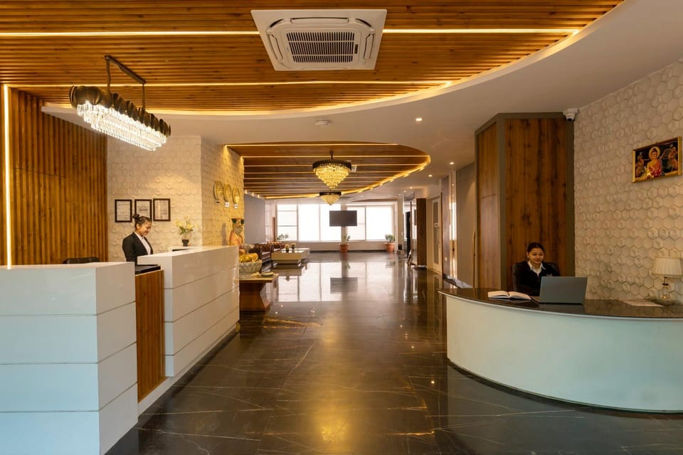 SPT Clarks Inn Suites, Mandi Hotel in Himachal Pradesh