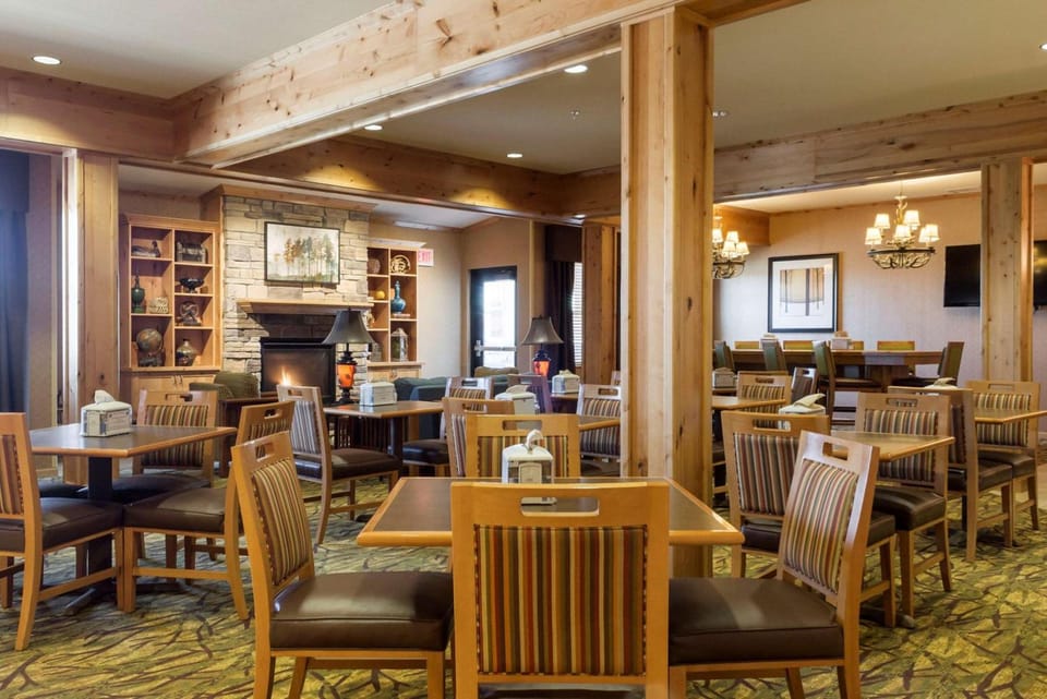 MainStay Suites Williston Hotel in Williston