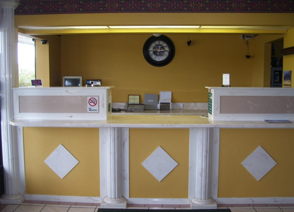 Americas Best Value Inn Winona Hotel in Mississippi