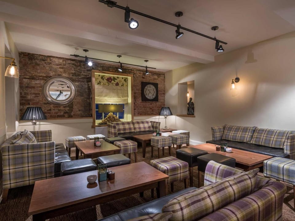 The White Hart Hotel, Boston, Lincolnshire - The Coaching Inn Group Hotel in Boston