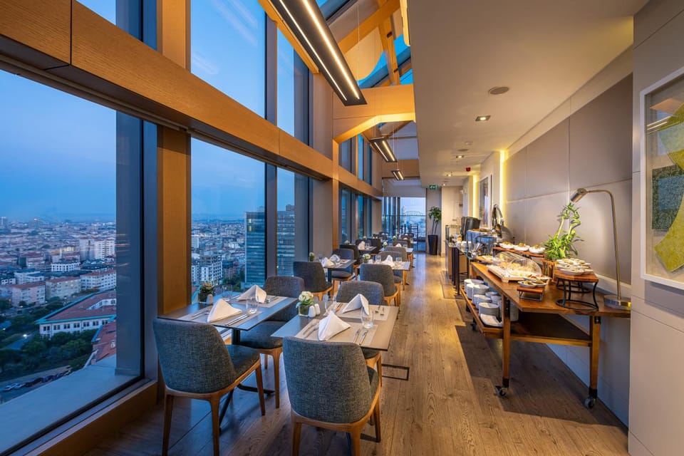 Bar/lounge