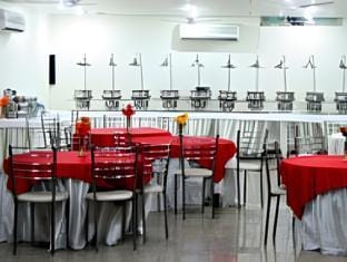 Hotel Sai International Dwarka Hotel in Delhi