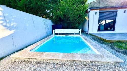 Le petit Fresquounet Hotel in Pernes-les-Fontaines