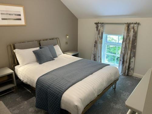 Castle Irvine Estate Hotel in Leitrim, Co. Leitrim, Ireland