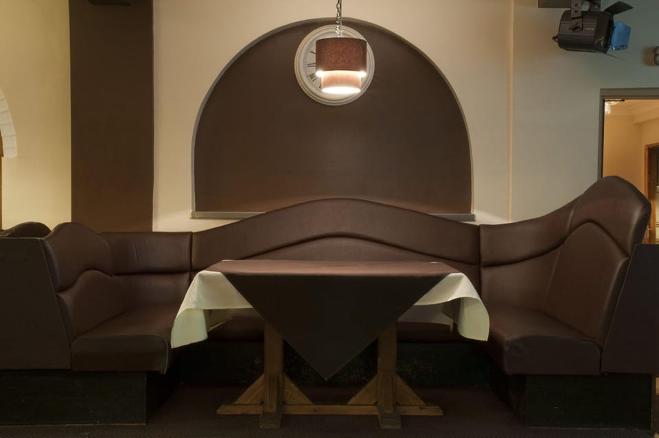 Haveli Hotel Hotel in Wales