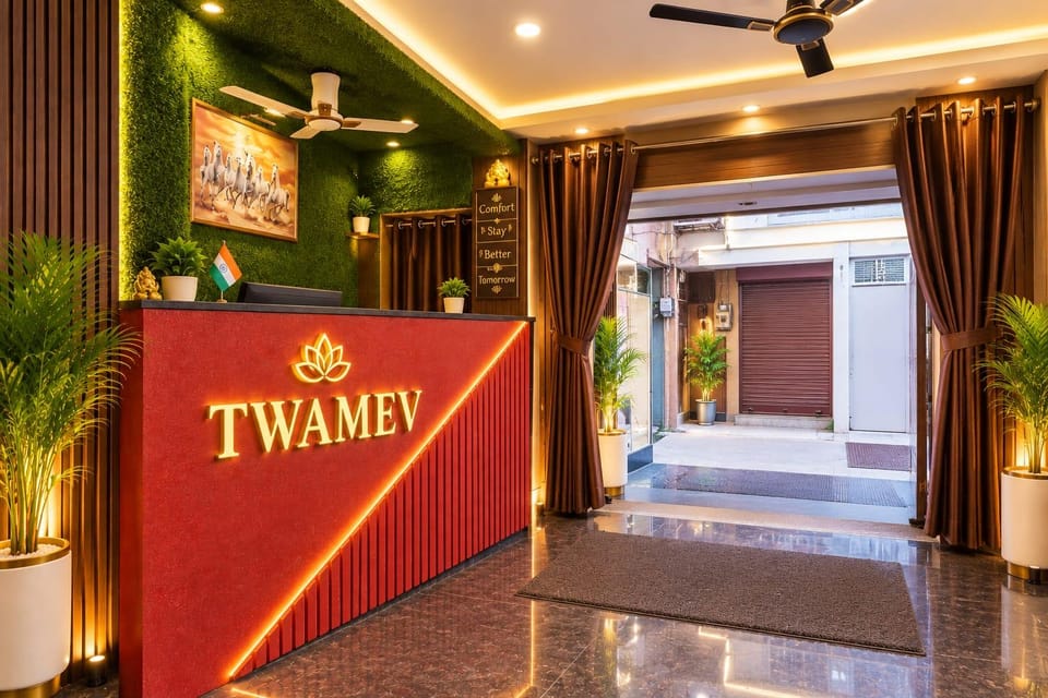 Hotel Twamev Couple Friendly Laxmi Nagar Hotel in New Delhi