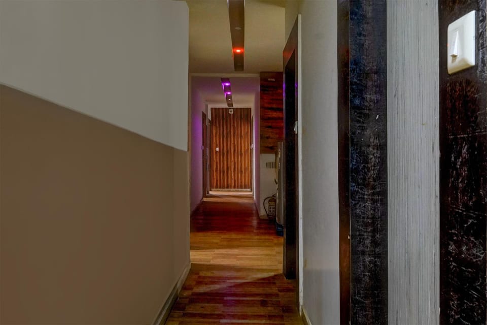 Hotel O by OYO Angel Park Hotel in Ahmedabad
