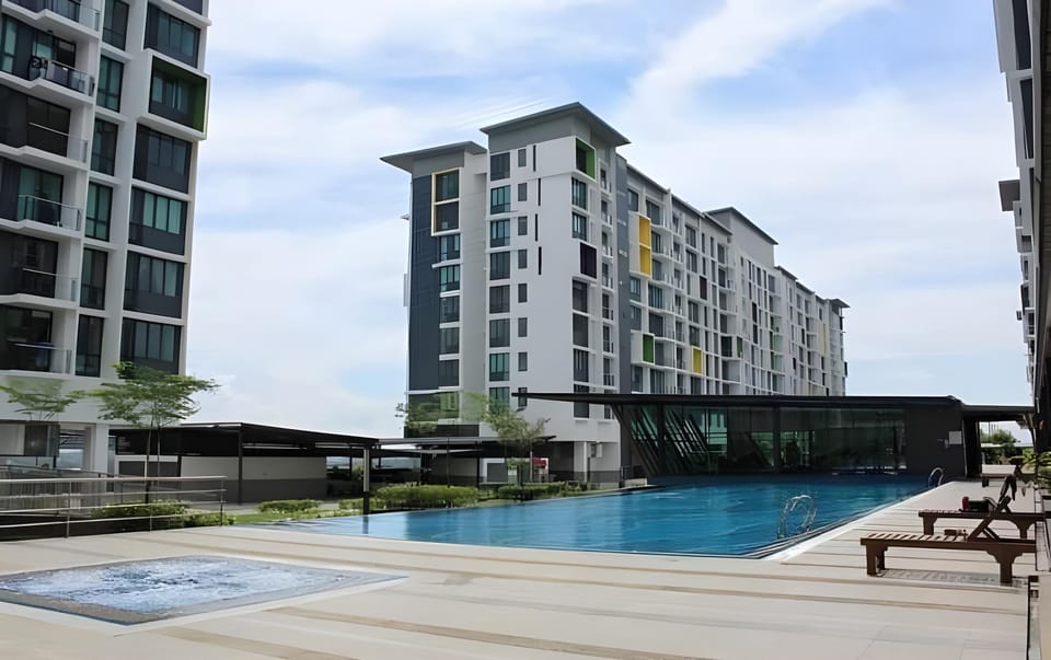 Serviced Apartment @ Vivacity Megamall Apartment hotel in Kuching
