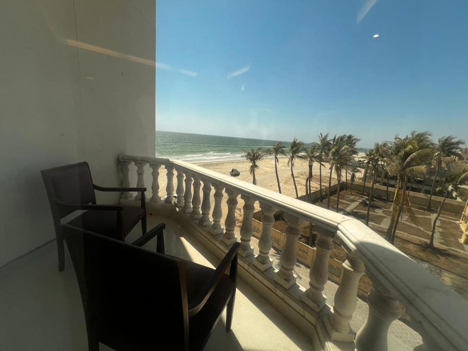 Beach Resort - Salalah Resort in Oman