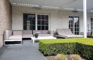 HUSWELL - Fabulous house for 8 people with sunny garden Hotel in Knokke-Heist