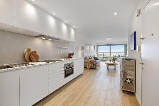 Apartment with frontal sea view in Knokke Hotel in Knokke-Heist