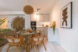 Beautiful   warm apartment with terrace in Ostend Hotel in Ostend