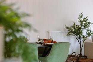 Beautiful apartment with parking close to the sea Hotel in Ostend