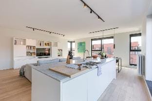 Spacious apartment with beautiful terrace near Ghent Hotel in Ghent