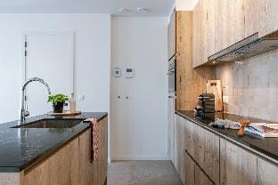 Beautiful apartment with pool  terrace and parking Hotel in Koksijde