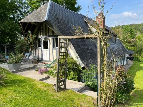 Un week-end a la campagne Hotel in Normandy