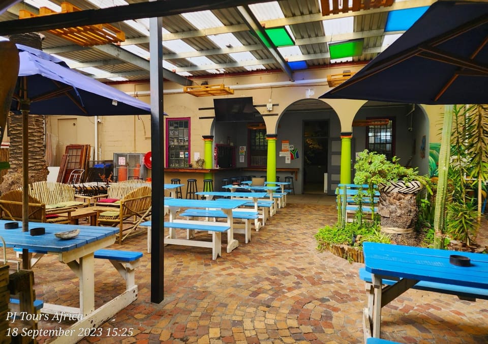 Bar/lounge