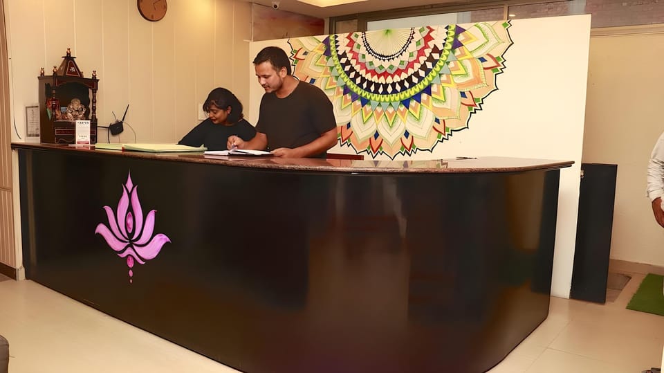 Hotel Leisure Palace Hotel in Rishikesh