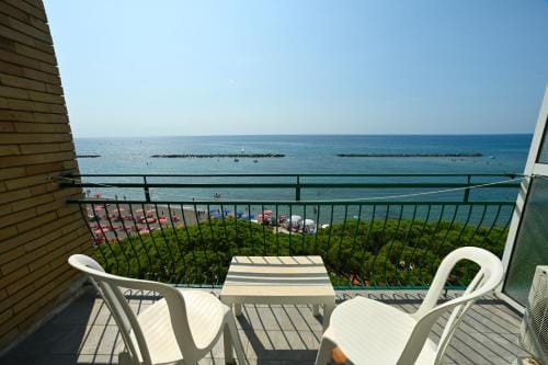 Hotel Mayola Mhotelsgroup Hotel in San Bartolomeo al Mare