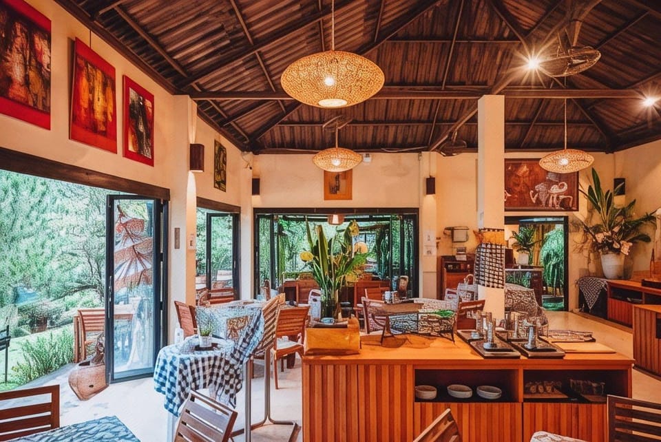 Villa Khao Phaengma Resort in Laos