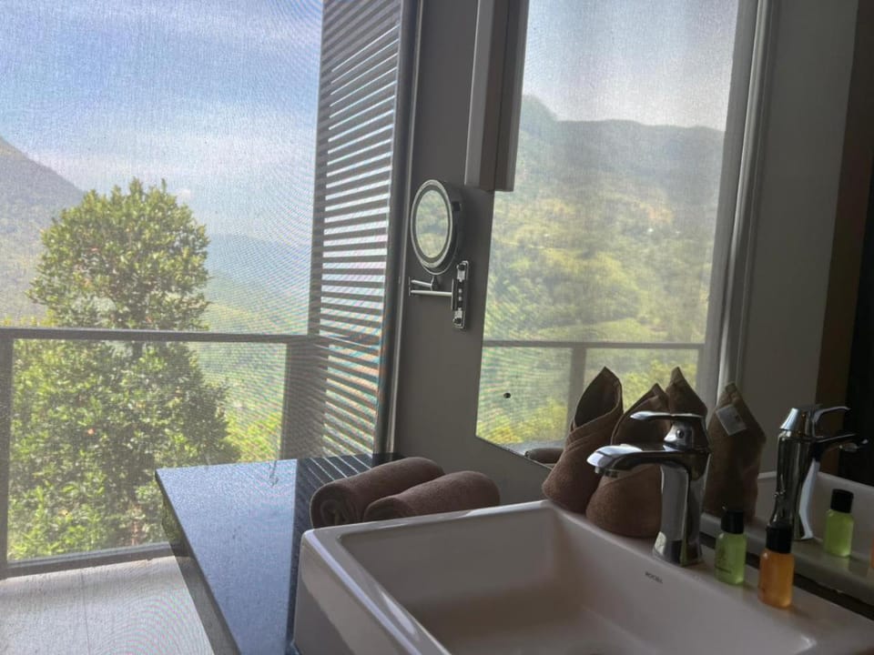 Oak Ray Tea Bush Ramboda Hotel in Central Province