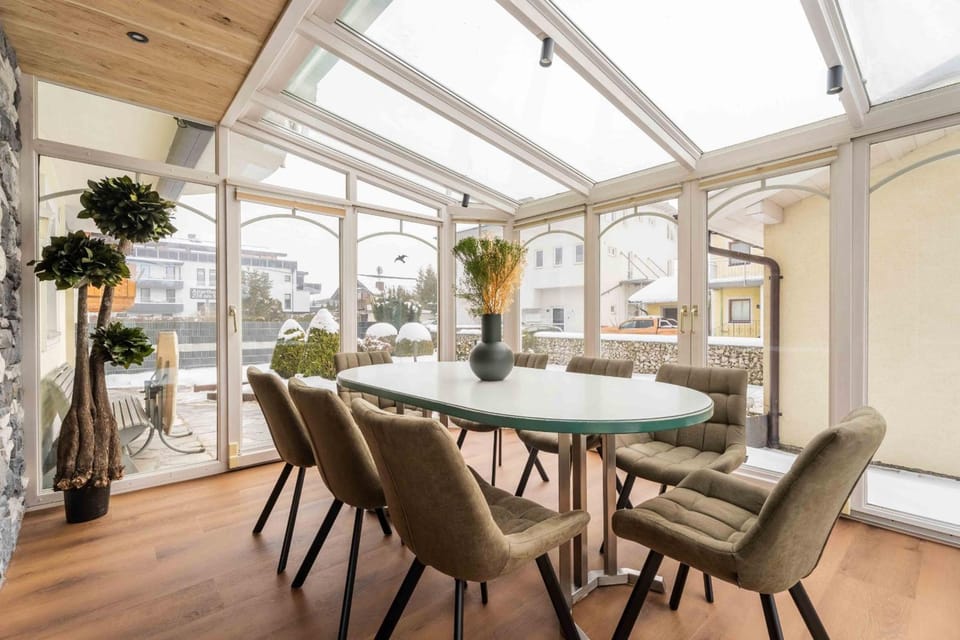Appartement Haus Elise by we rent Hotel in Zell am See
