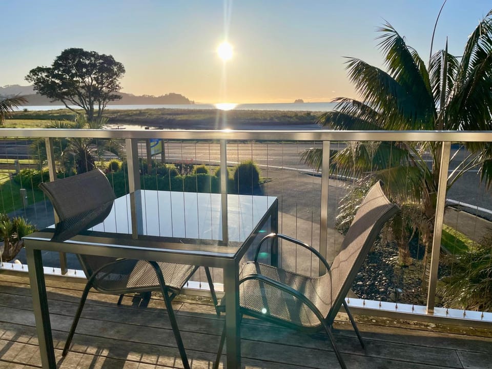 Baileys At The Beach Motel Motel in Whitianga