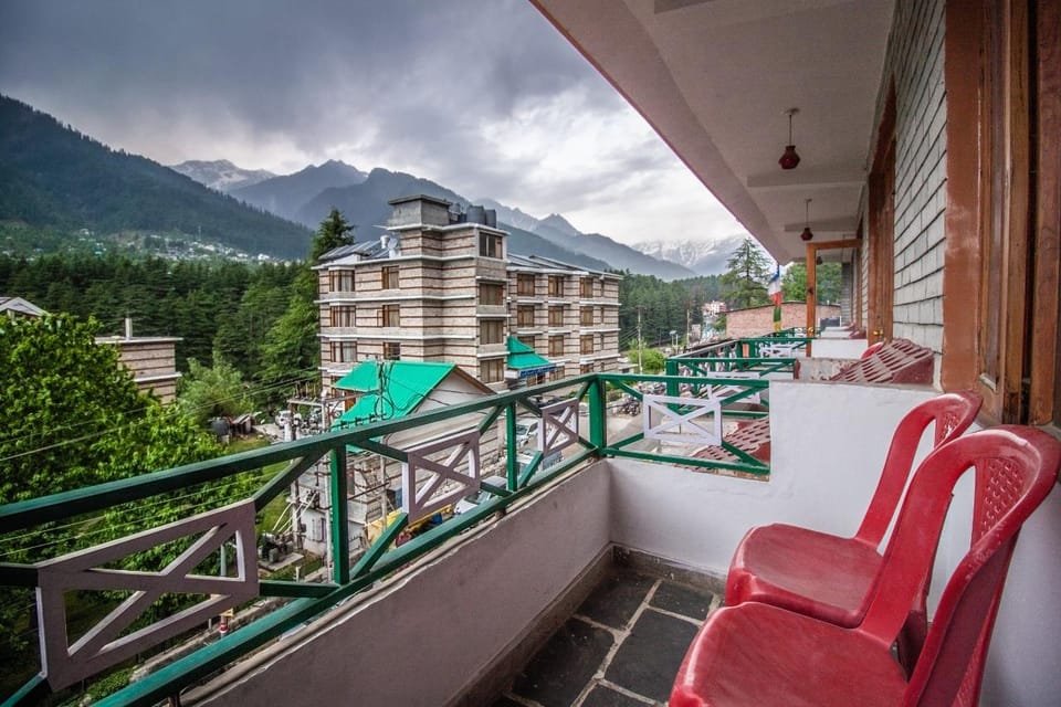 Hotel Ocean Blue Manali Hotel in Manali