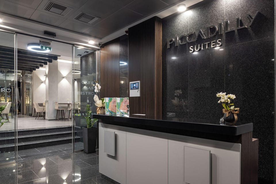 Piccadilly House Apartment hotel in Peloponnese, Western Greece and the Ionian