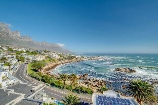 Immaculate Penthouse w Views   Splash Pool  CBT Penthouse Hotel in Camps Bay