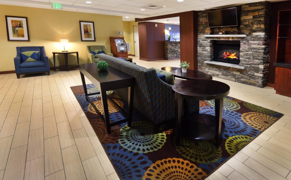 Holiday Inn Express Milford By IHG Hotel in Milford