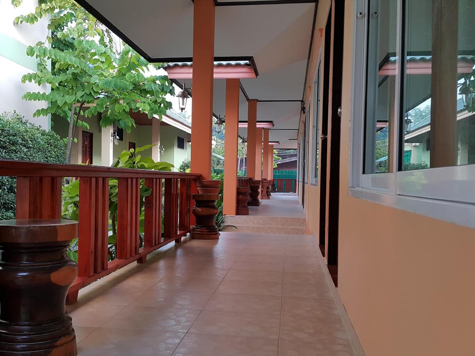Ruen Narisra Resort Resort in Thailand