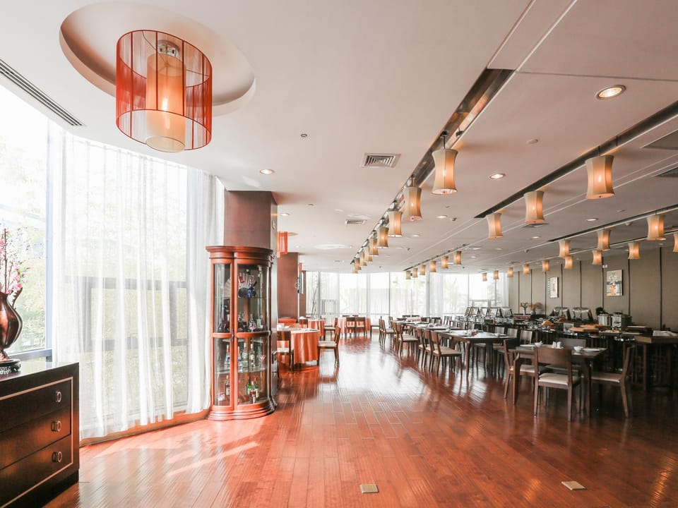 Ramada by Wyndham Suzhou Luzhi Hotel in Shanghai