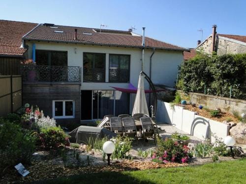 Le patio d'antan, le cosy Hotel in Vosges
