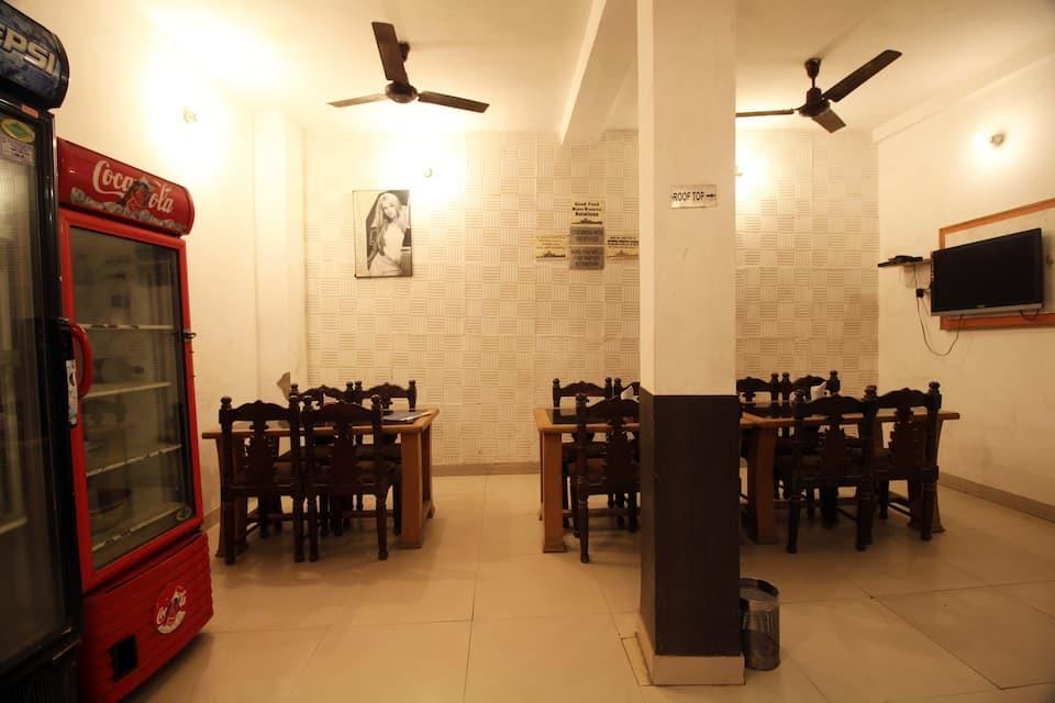 Hotel Host near Taj Hotel in Agra