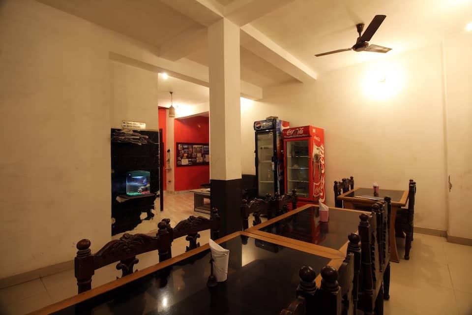 Hotel Host near Taj Hotel in Agra