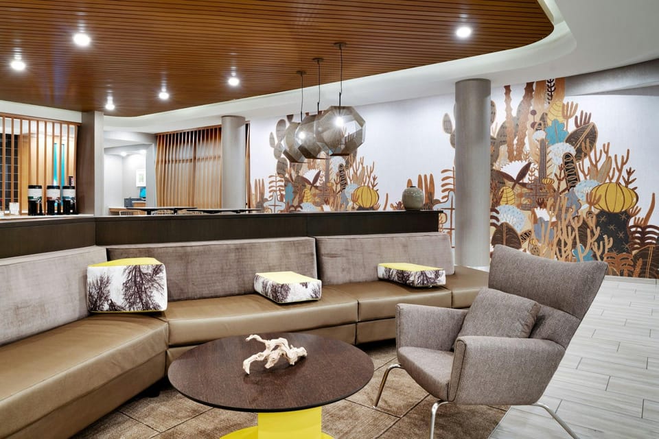 SpringHill Suites by Marriott Phoenix Scottsdale Hotel in Scottsdale