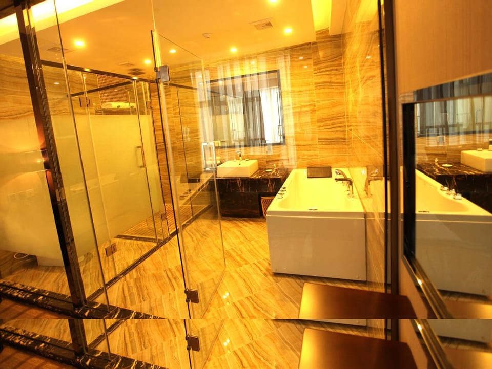 Liwan International Hotel Chengdu Hotel in Chengdu