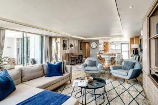 Stylish   Secure Camps Bay Holiday Apartment  9 Nautica Hotel in Camps Bay