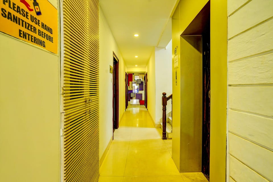 Super Hotel O Sunshin Deluxe Hotel in Maharashtra
