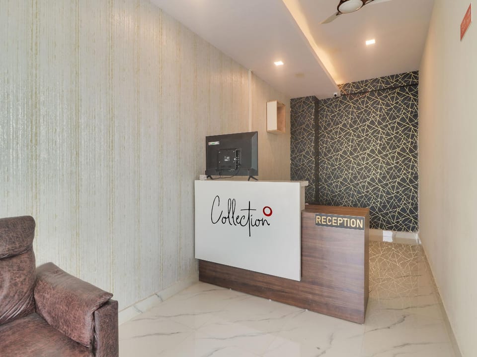 Collection O RB GRAND @ KOMPALLY Hotel in Secunderabad