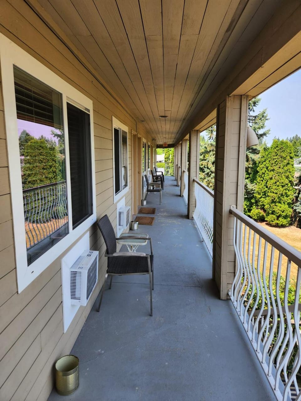 Grantview Inn Hotel in Surrey