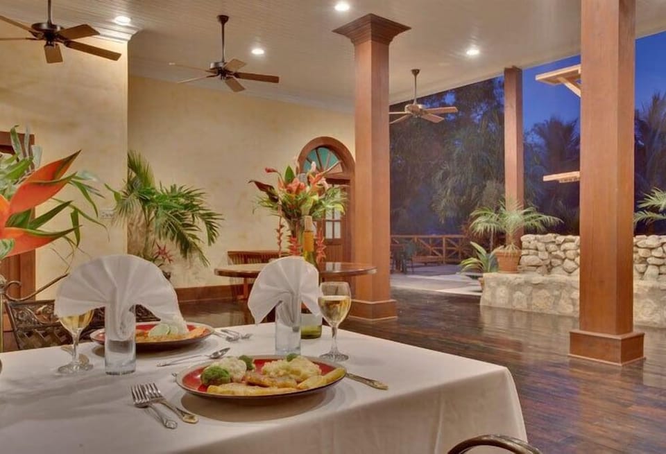 Mahogany Hall Boutique Resort Hotel in Cayo District