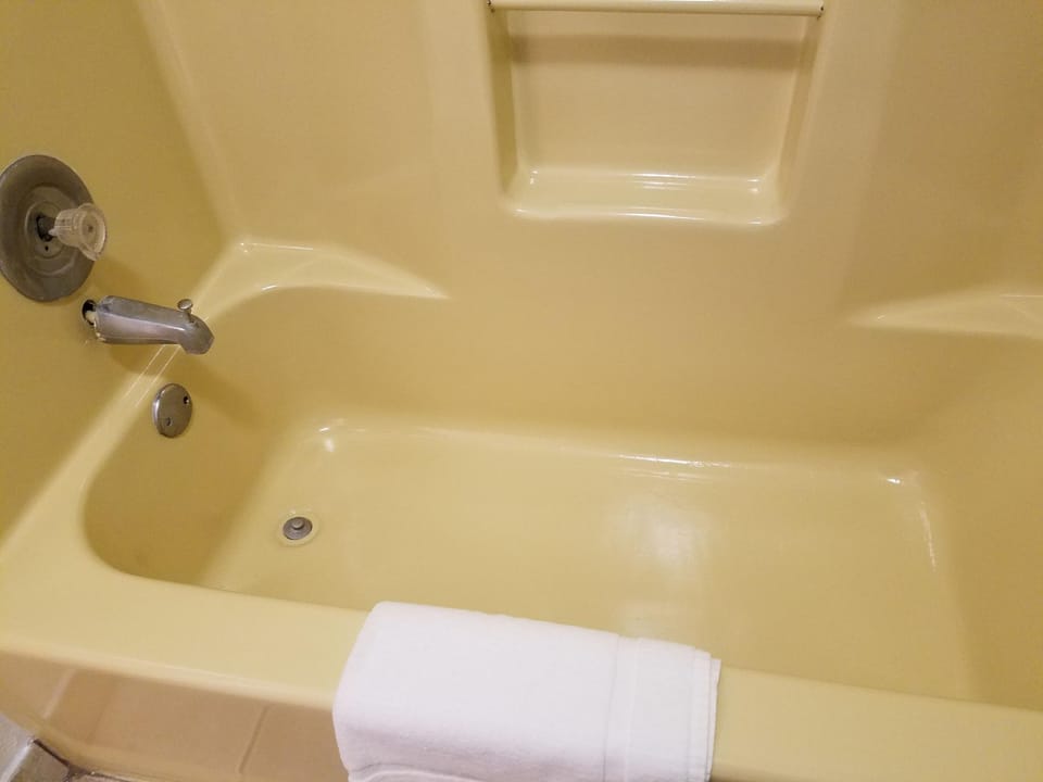 Indysouth western inn Hotel in Perry Township